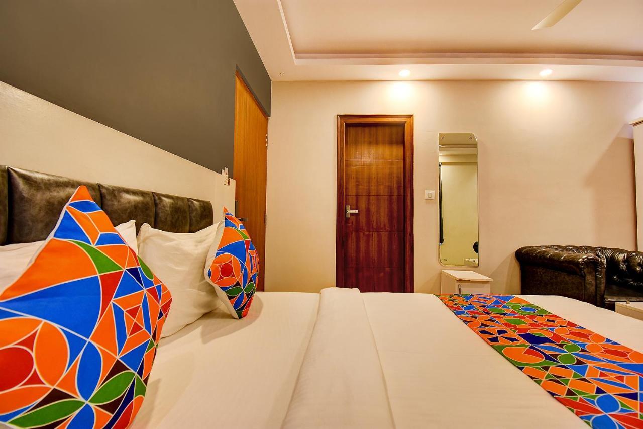 Fabhotel Srk Platinum Inn - Nr Forum Mall Bangalore Exterior photo